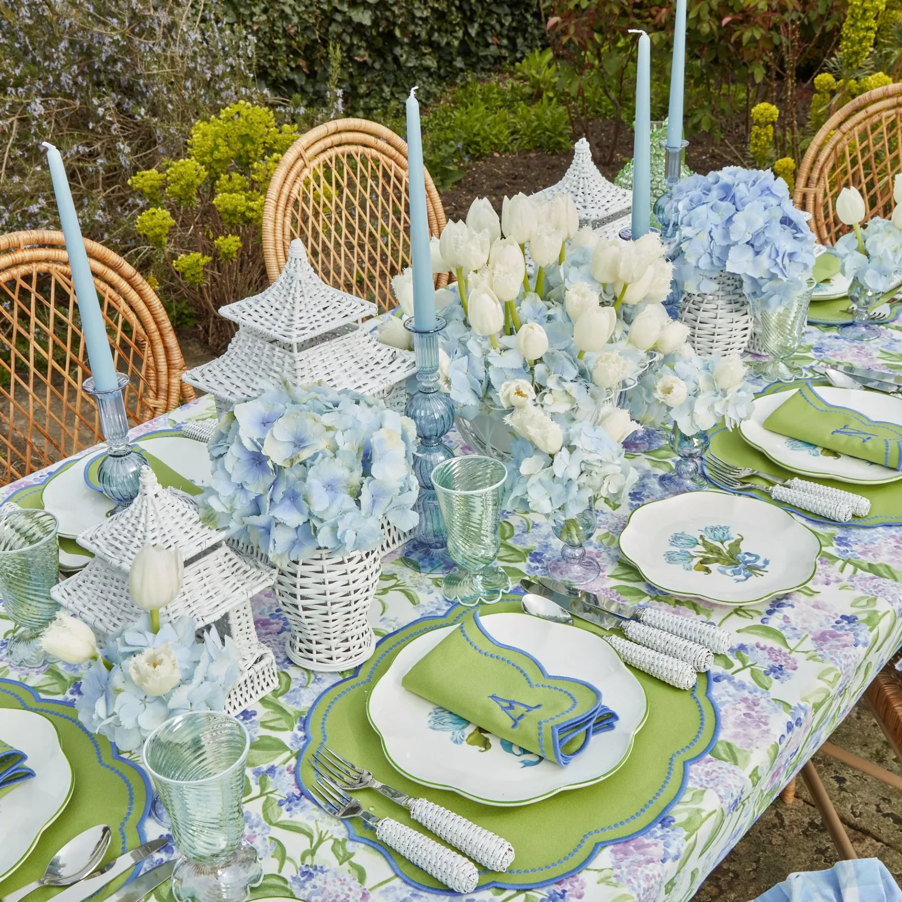 Mrs. Alice Starter Plates|Blue Tulip Dinner & Starter Plates (Set Of 8)