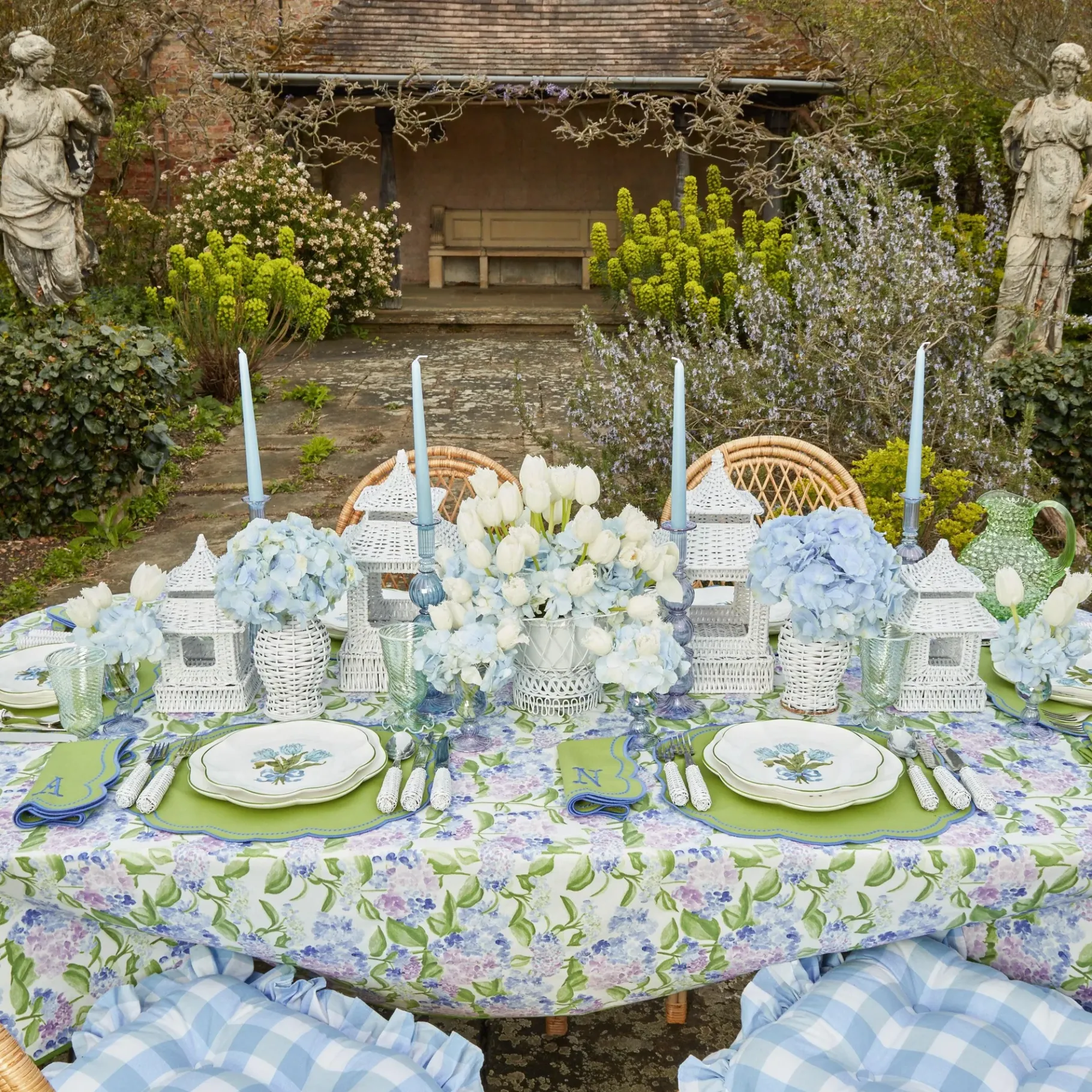 Mrs. Alice Starter Plates|Blue Tulip Starter Plate