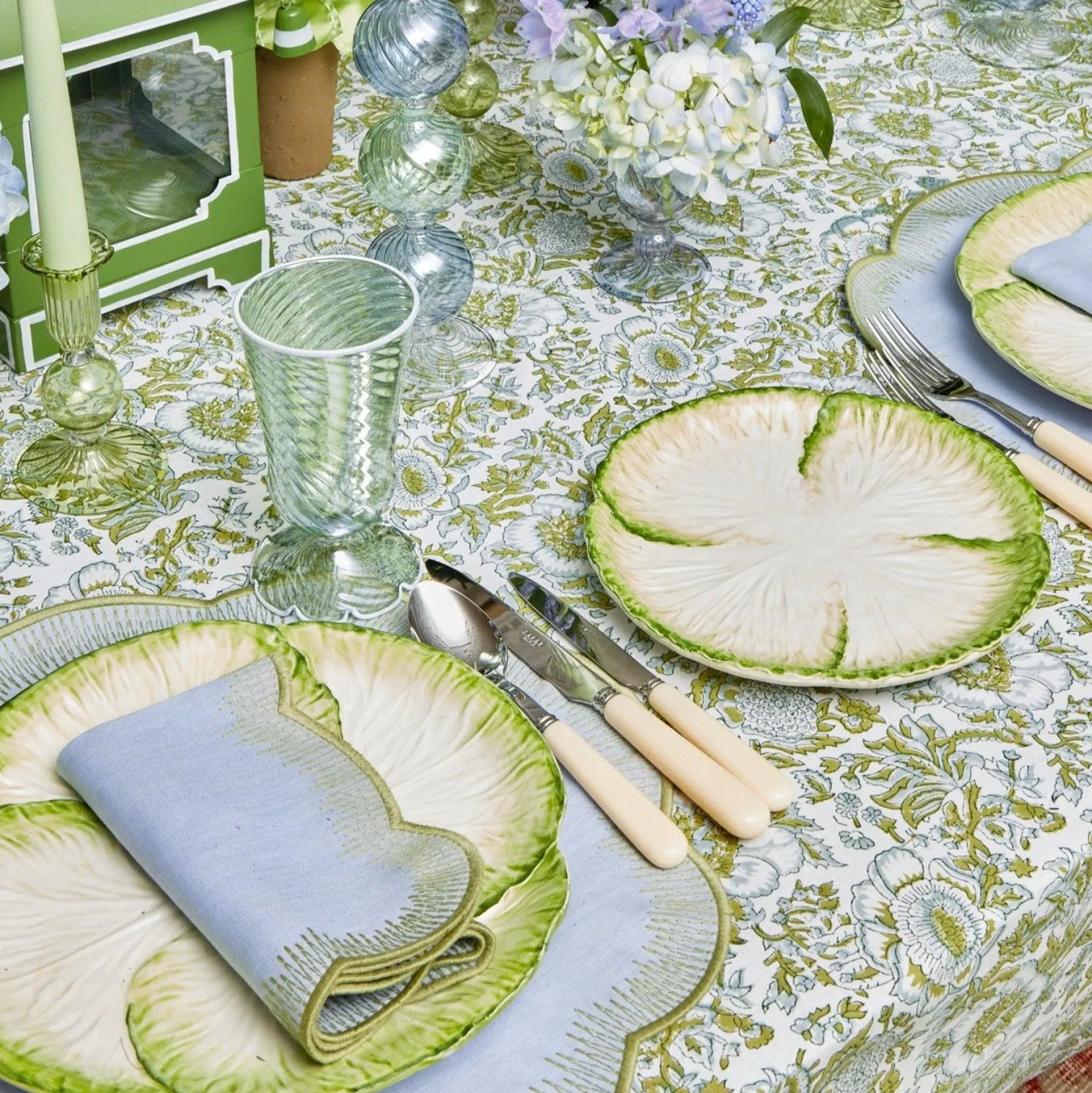 Mrs. Alice Lettuce Crockery|Capri Lettuce Dinner & Starter Plate (Set Of 8)