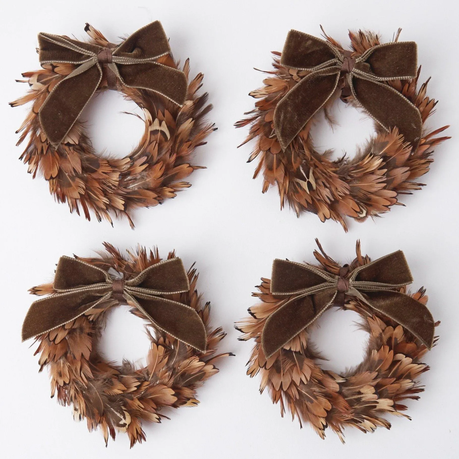 Mrs. Alice Napkin Rings, Bows & Wreaths|Chocolate Velvet Mini Bows (Set Of 4)