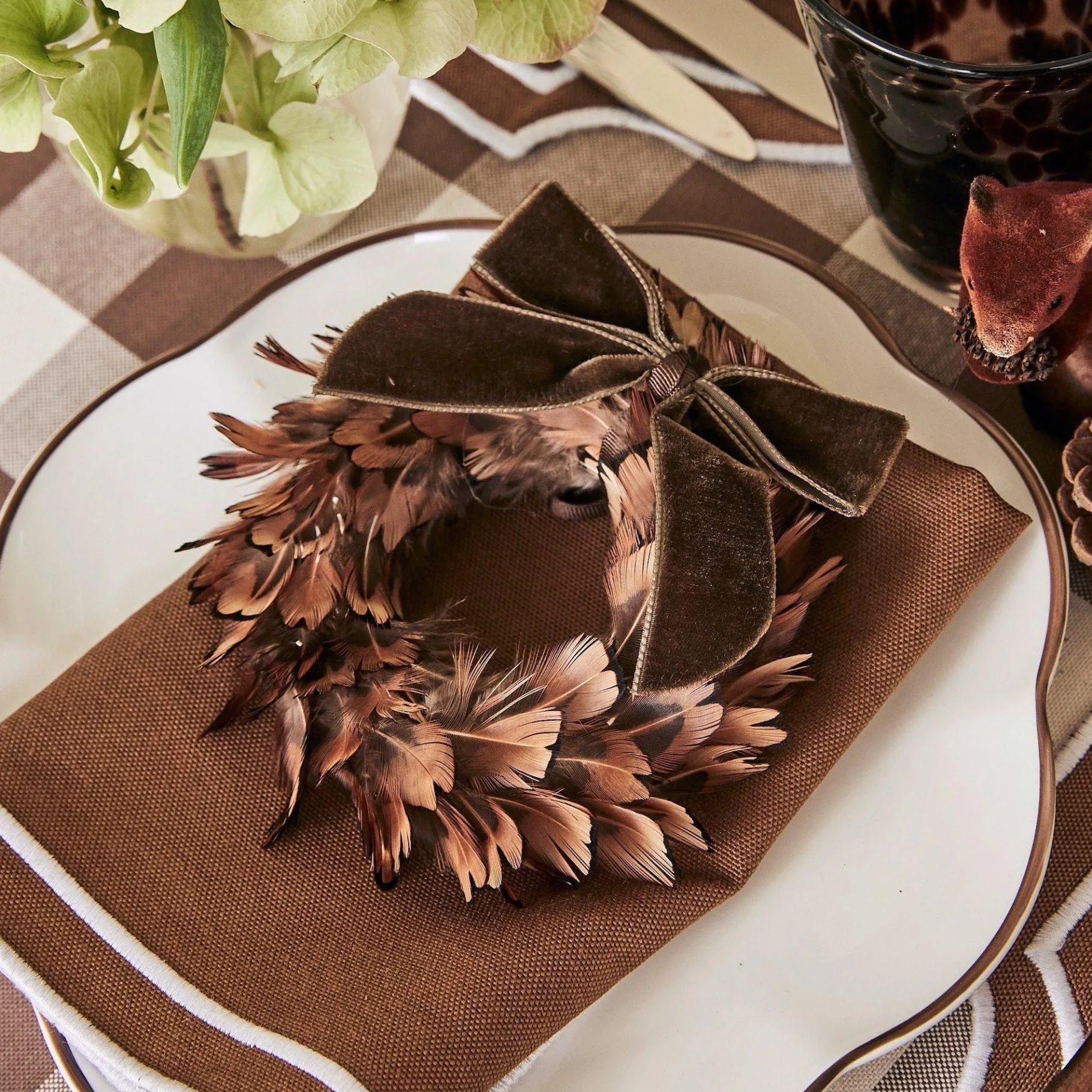 Mrs. Alice Napkin Rings, Bows & Wreaths|Chocolate Velvet Mini Bows (Set Of 4)