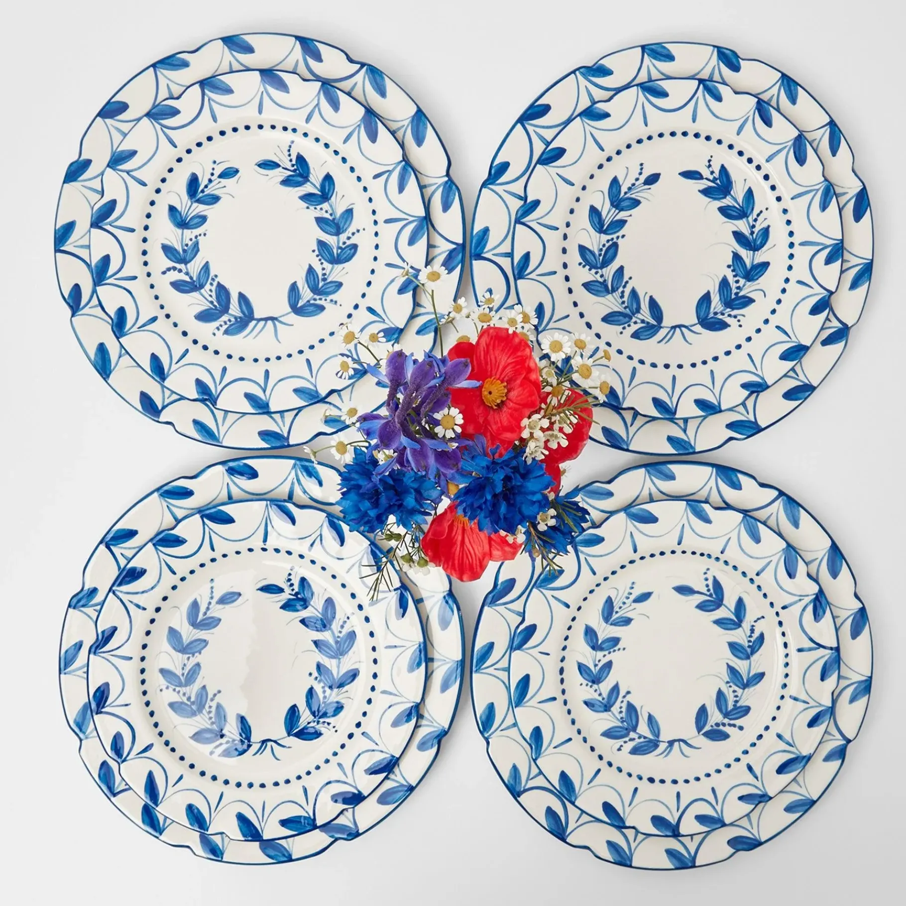 Mrs. Alice Dinner Plates|Elizabeth Garland Dinner & Starter Plates (Set Of 8)