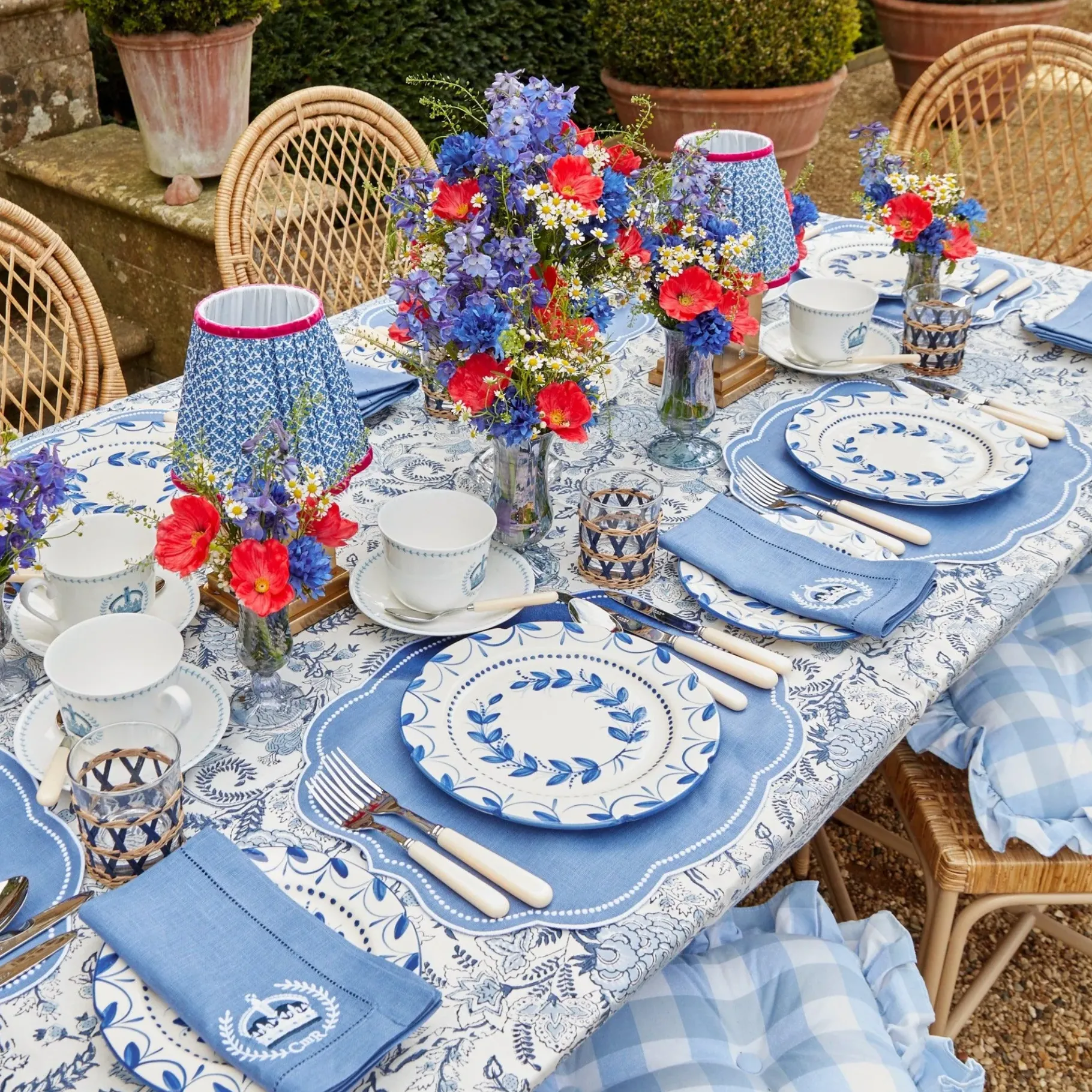 Mrs. Alice Dinner Plates|Elizabeth Garland Dinner & Starter Plates (Set Of 8)