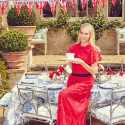 Mrs. Alice Dinner Plates|Elizabeth Garland Dinner Plates (Set Of 4)