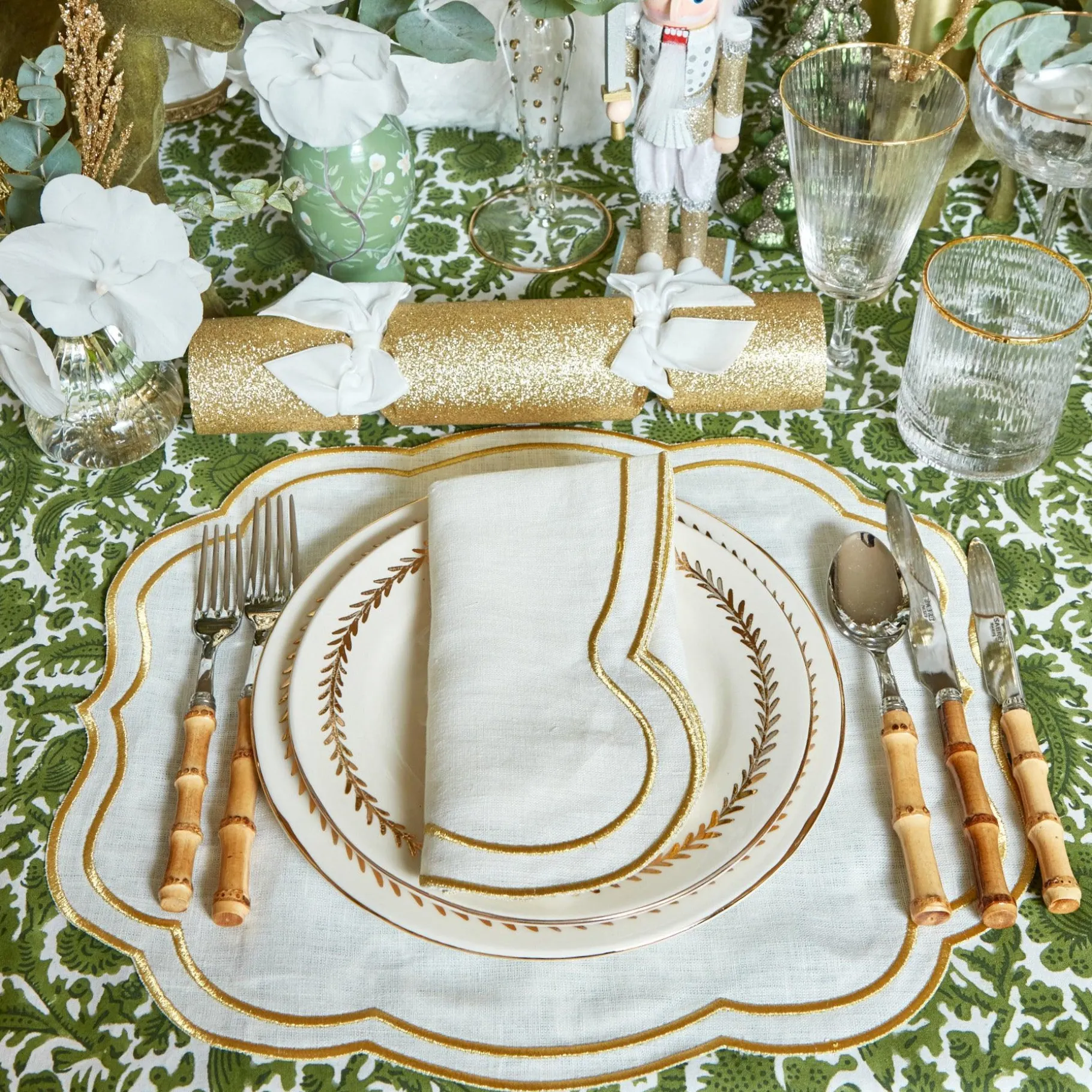 Mrs. Alice Napkins|Eloise Gold Napkins (Set Of 4)