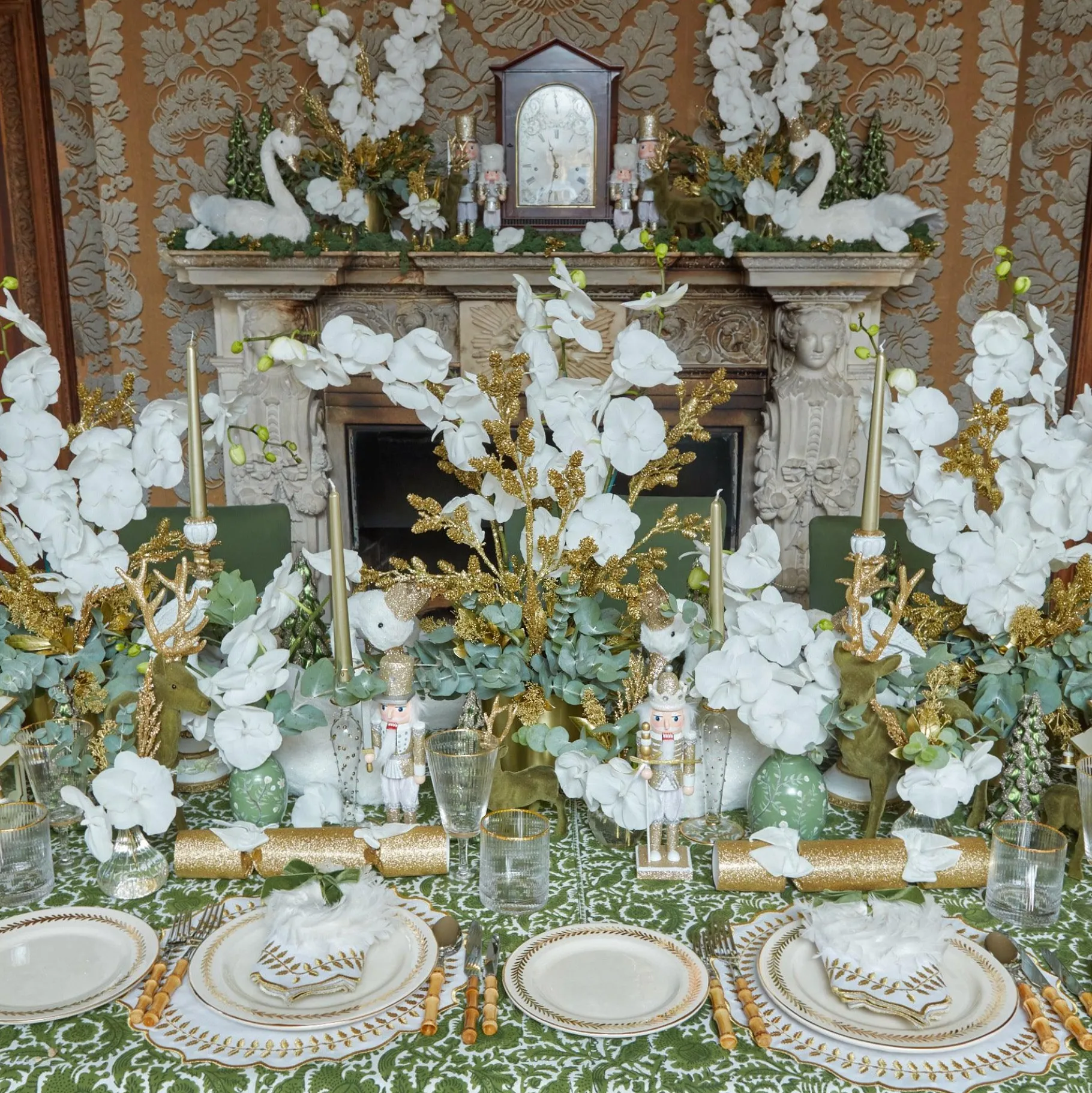 Mrs. Alice Crockery Sets|Gold Garland Starter Plates (Set Of 4)