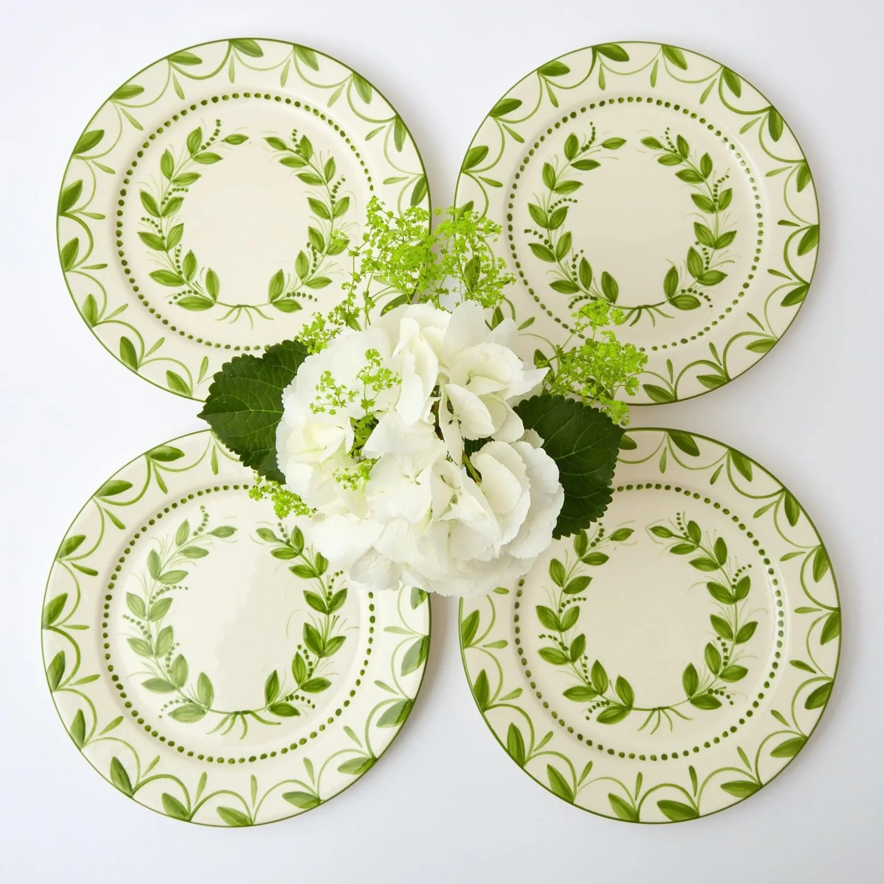 Mrs. Alice Dinner Plates|Green Garland Dinner Plates (Set Of 4)