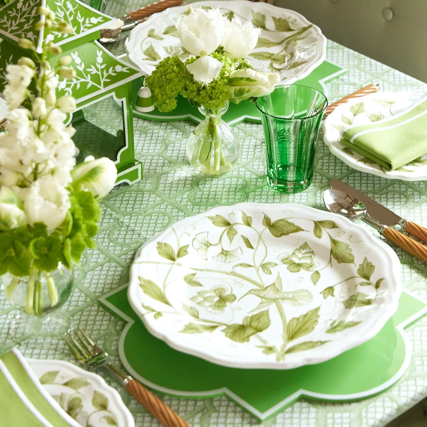 Mrs. Alice Dinner Plates|Hand Painted Hummingbird Dinner Plate