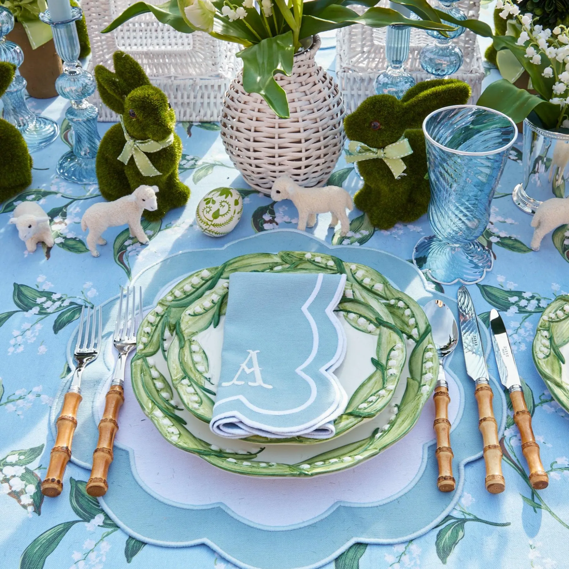 Mrs. Alice Decoration Sets|Lily Of The Valley Decoration Set