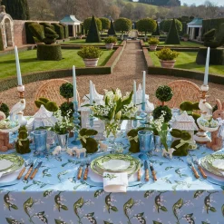 Mrs. Alice Napkins|Lily Of The Valley White Linen Napkins (Set Of 4)