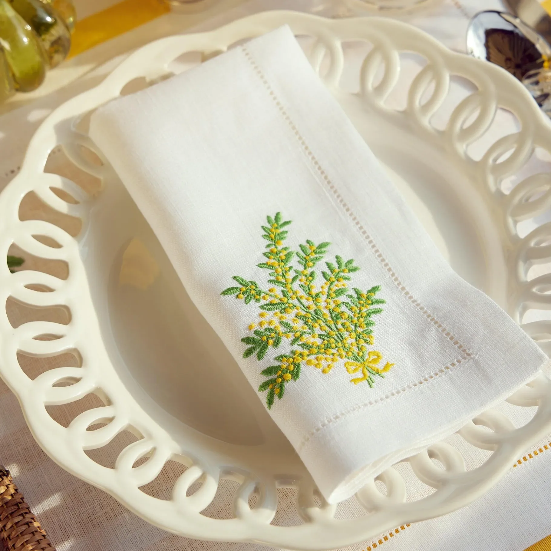Mrs. Alice Napkins|Mimosa White Linen Napkins (Set Of 4)