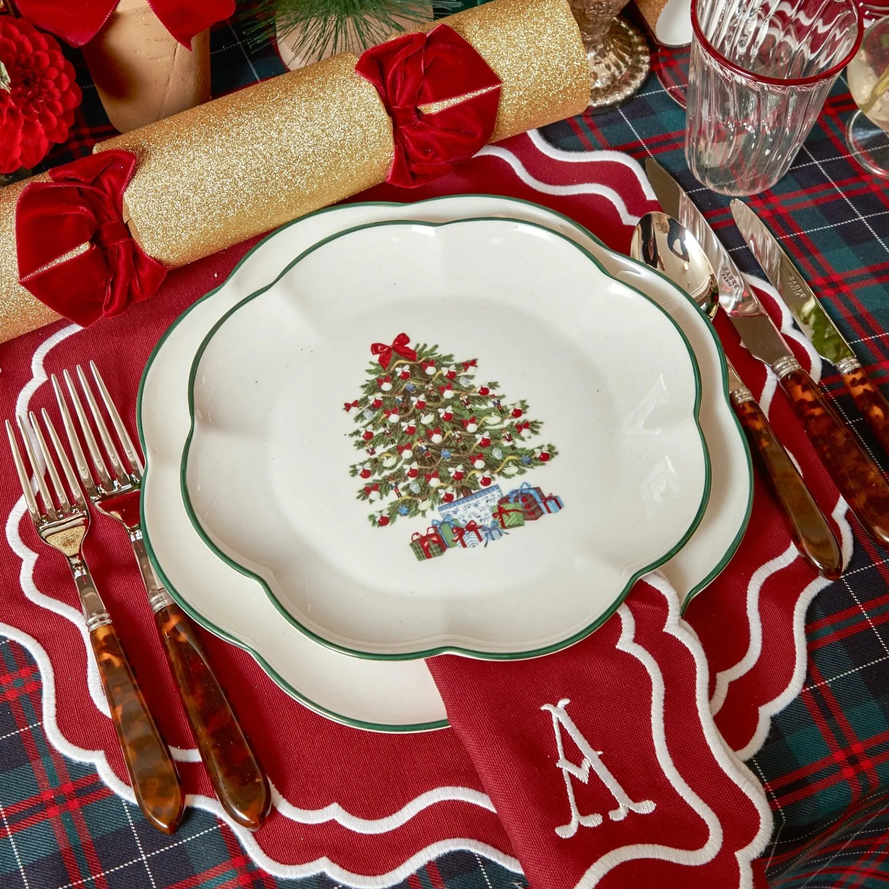 Mrs. Alice Crockery Sets|Christmas Tree Starter Plate (Set Of 4)