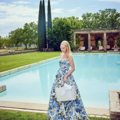 Mrs. Alice Rattan Tableware|White Rattan Tote Bag (Blue Bow)