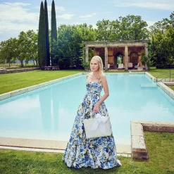 Mrs. Alice Rattan Tableware|White Rattan Tote Bag (Blue Bow)