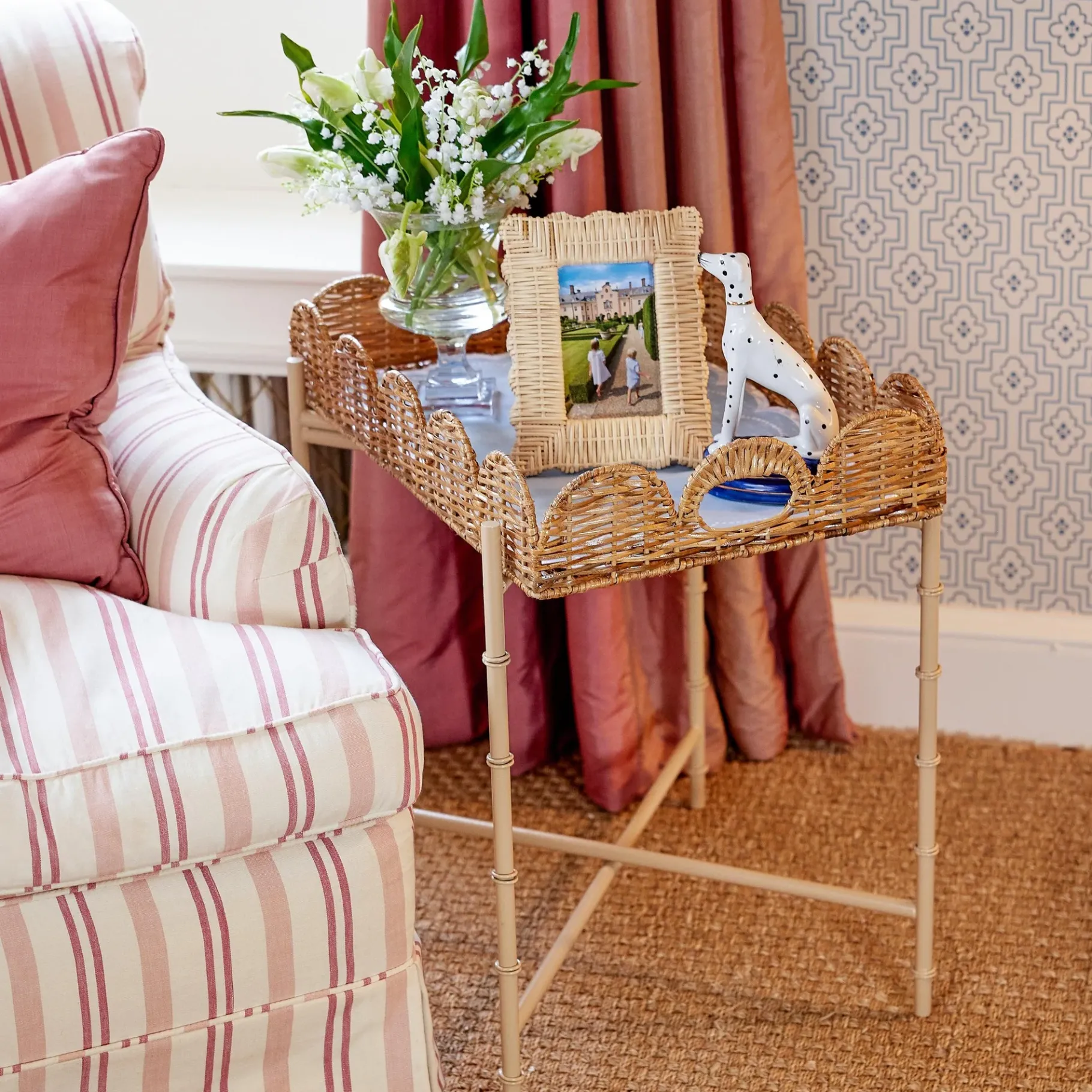 Mrs. Alice Placemats|Octavia Blue Tray Liner