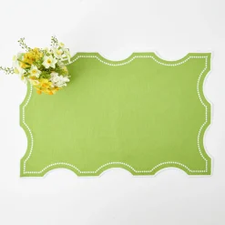 Mrs. Alice Placemats|Octavia Green Tray Liner