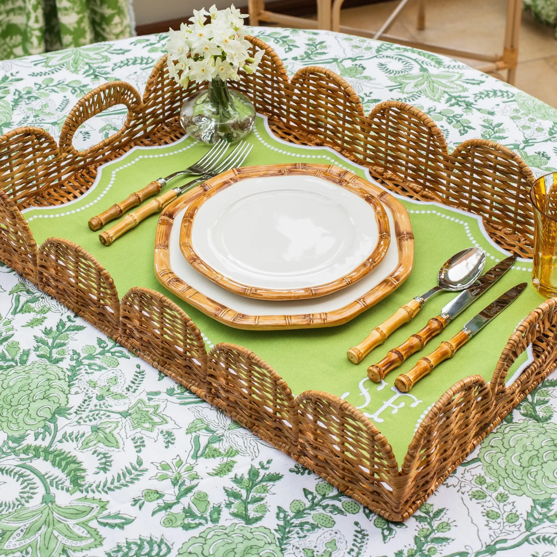 Mrs. Alice Placemats|Octavia Green Tray Liner