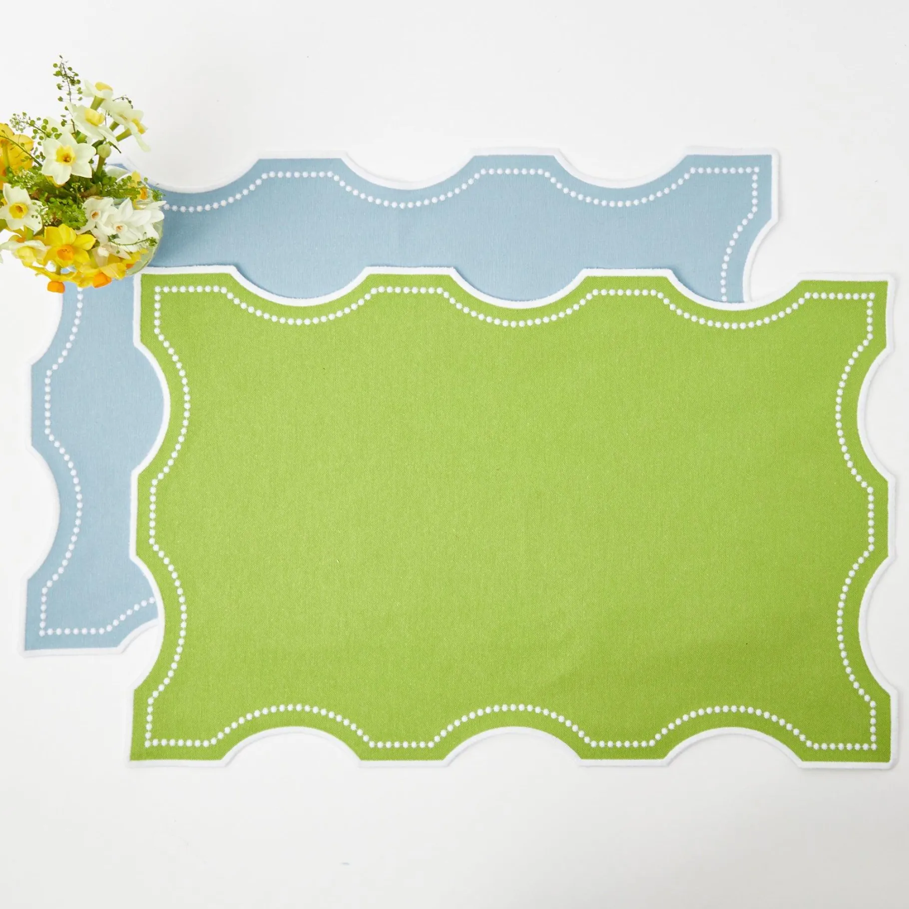 Mrs. Alice Placemats|Octavia Green Tray Liner