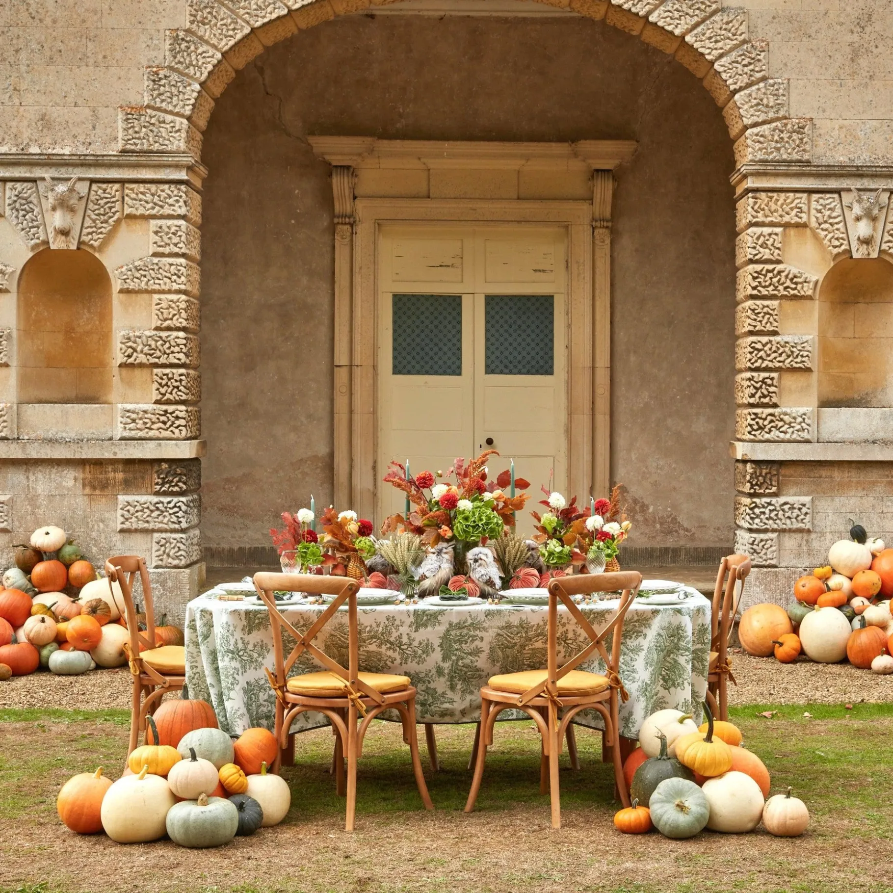 Mrs. Alice Glasses|Olive Rim Swirl Water Glass (Set Of 4)