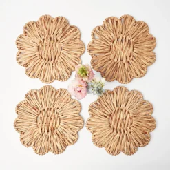 Mrs. Alice Table Linen Sets|Pink Bamboo, Water Hyacinth & Pink Fringe Linen Set