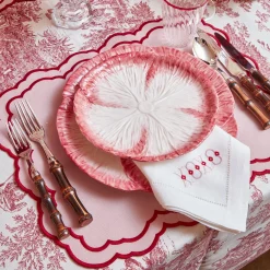 Mrs. Alice Lettuce Crockery|Pink Capri Lettuce Dinner Plate