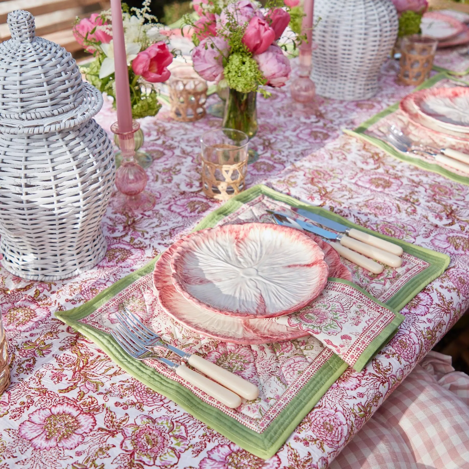 Mrs. Alice Crockery Sets|Pink Capri Lettuce Starter Plate (Set Of 4)