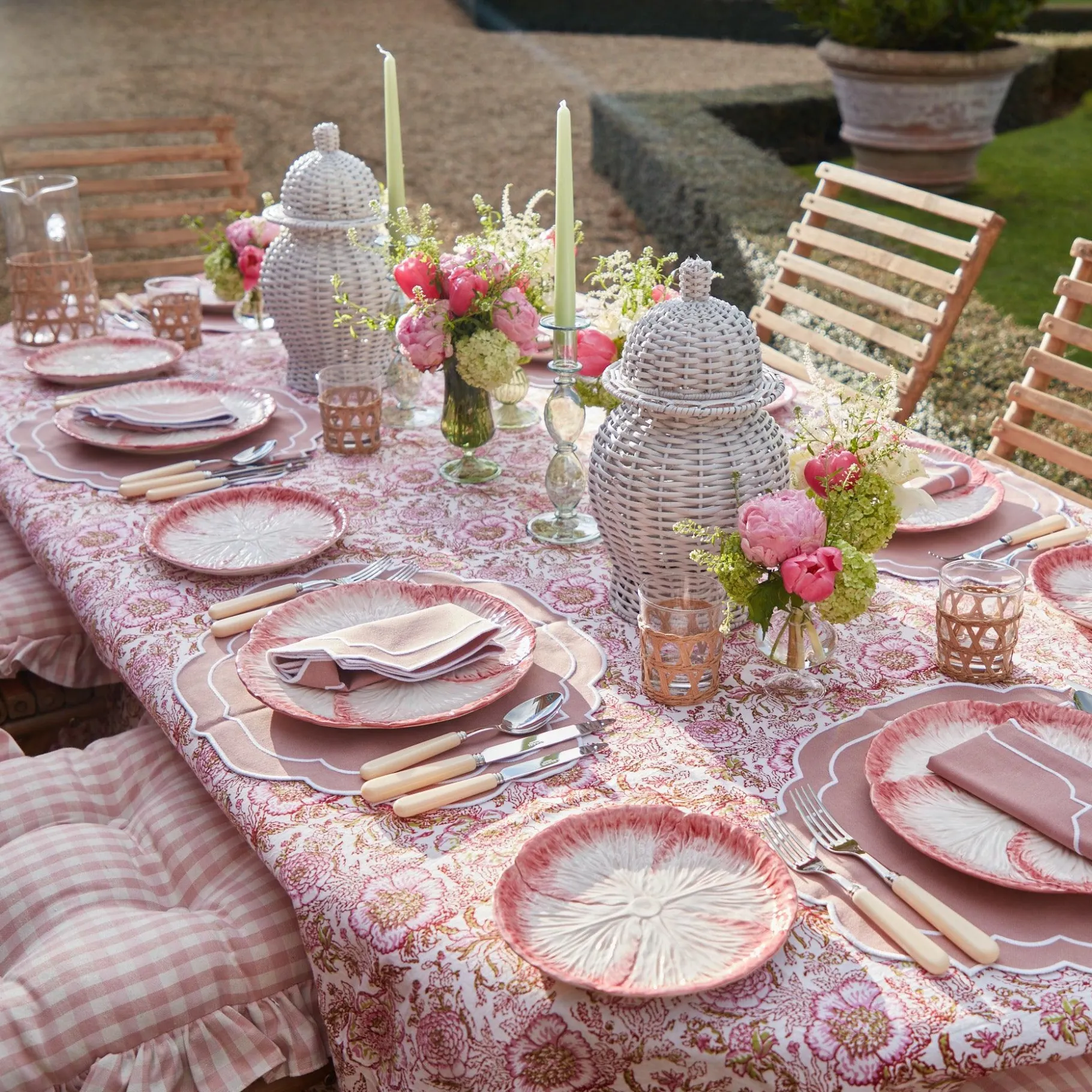 Mrs. Alice Crockery Sets|Pink Capri Lettuce Starter Plate (Set Of 4)