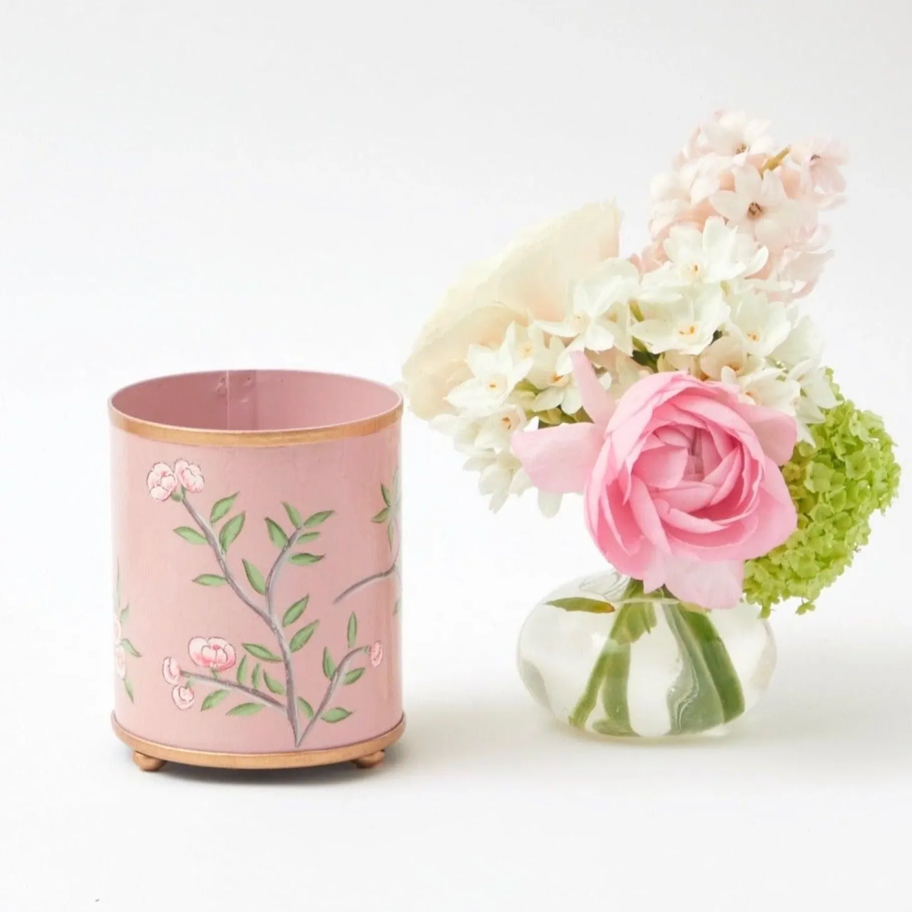 Mrs. Alice Candle Holders|Portrait Of A Garden Candle Pot