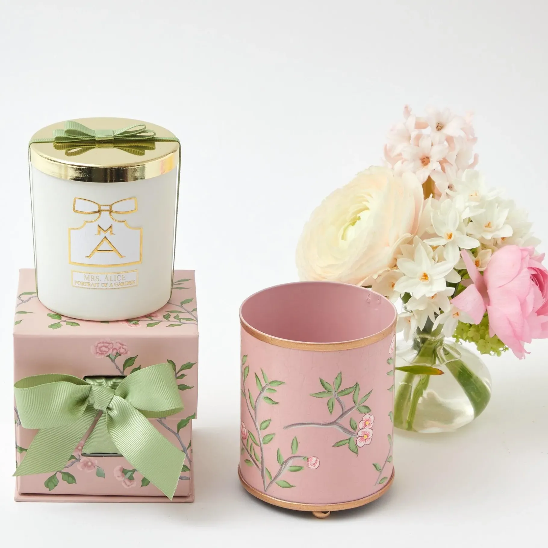 Mrs. Alice Candle Holders|Portrait Of A Garden Candle Pot