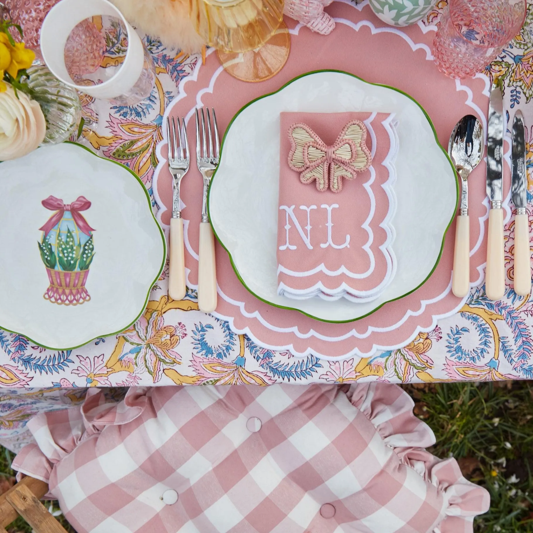 Mrs. Alice Crockery Sets|Scalloped Easter Starter Plates (Set Of 4)