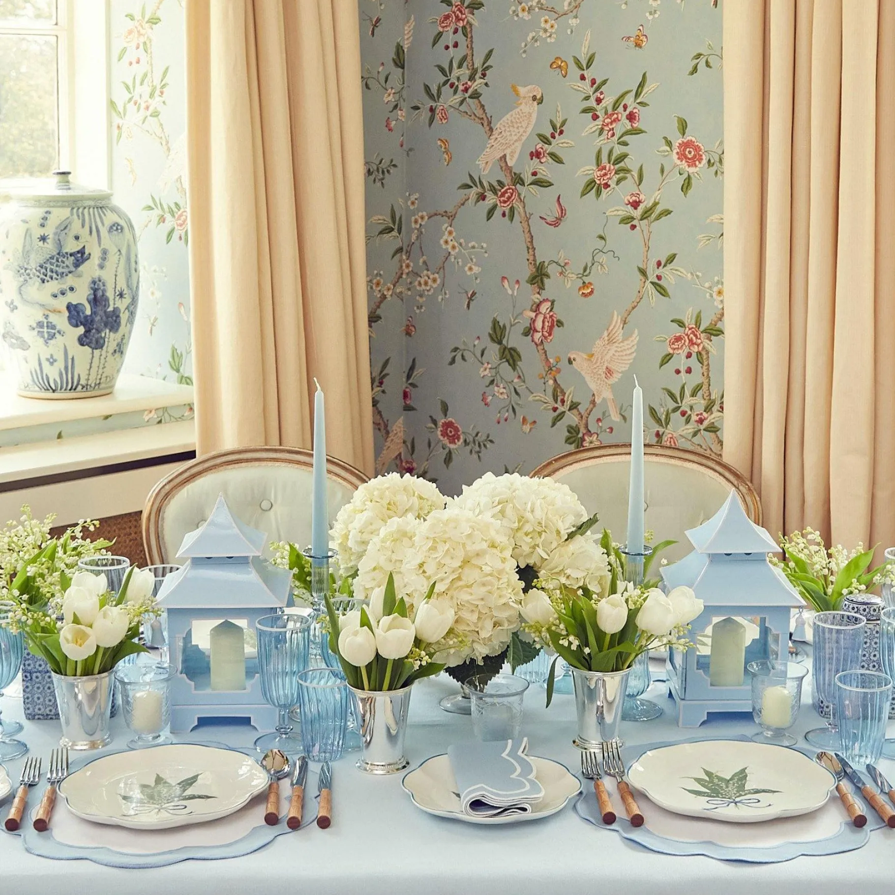 Mrs. Alice Dinner Plates|Scalloped Lily Of The Valley Dinner Plate (Set Of 4)