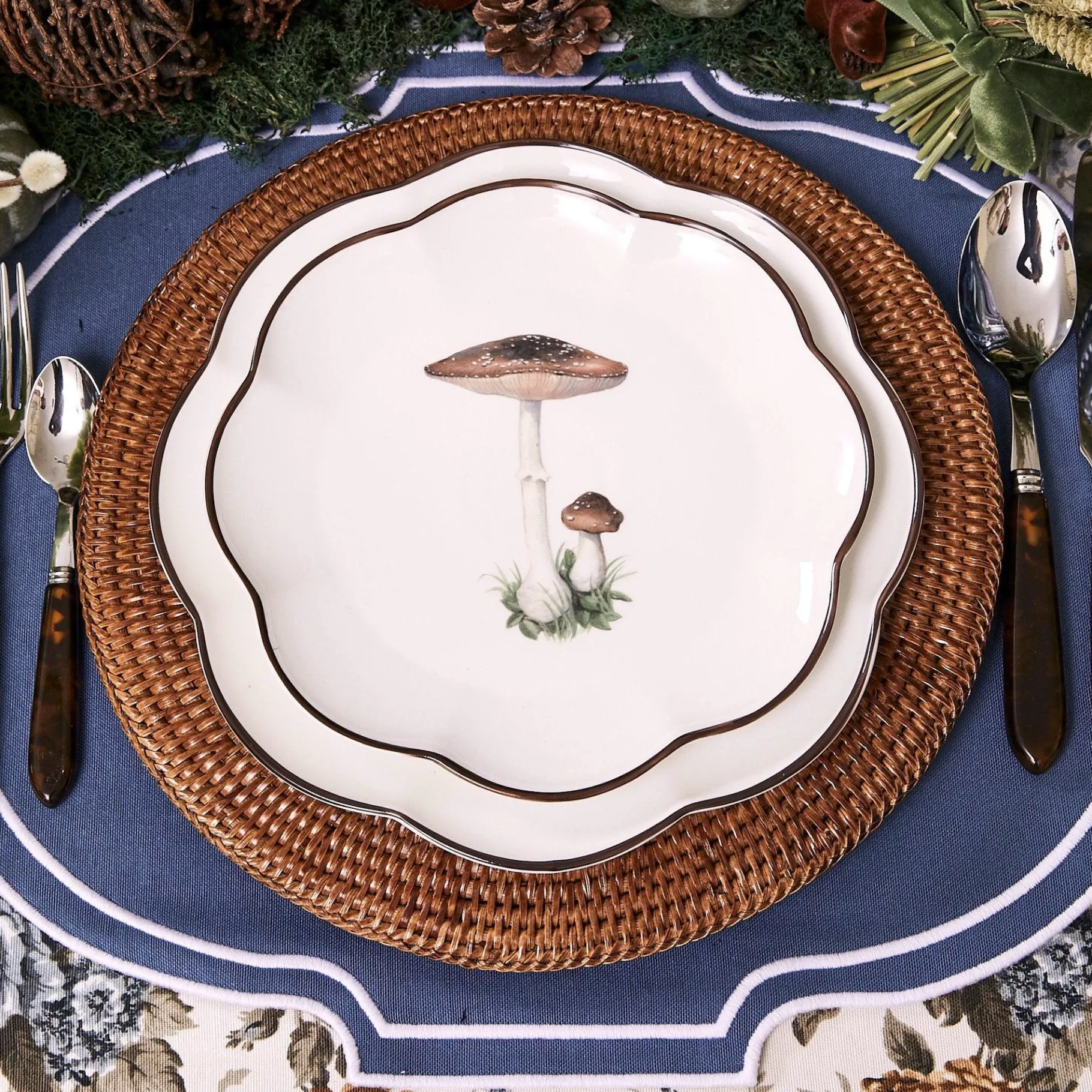 Mrs. Alice Starter Plates|Scalloped Mushroom Starter Plates (Set Of 4)