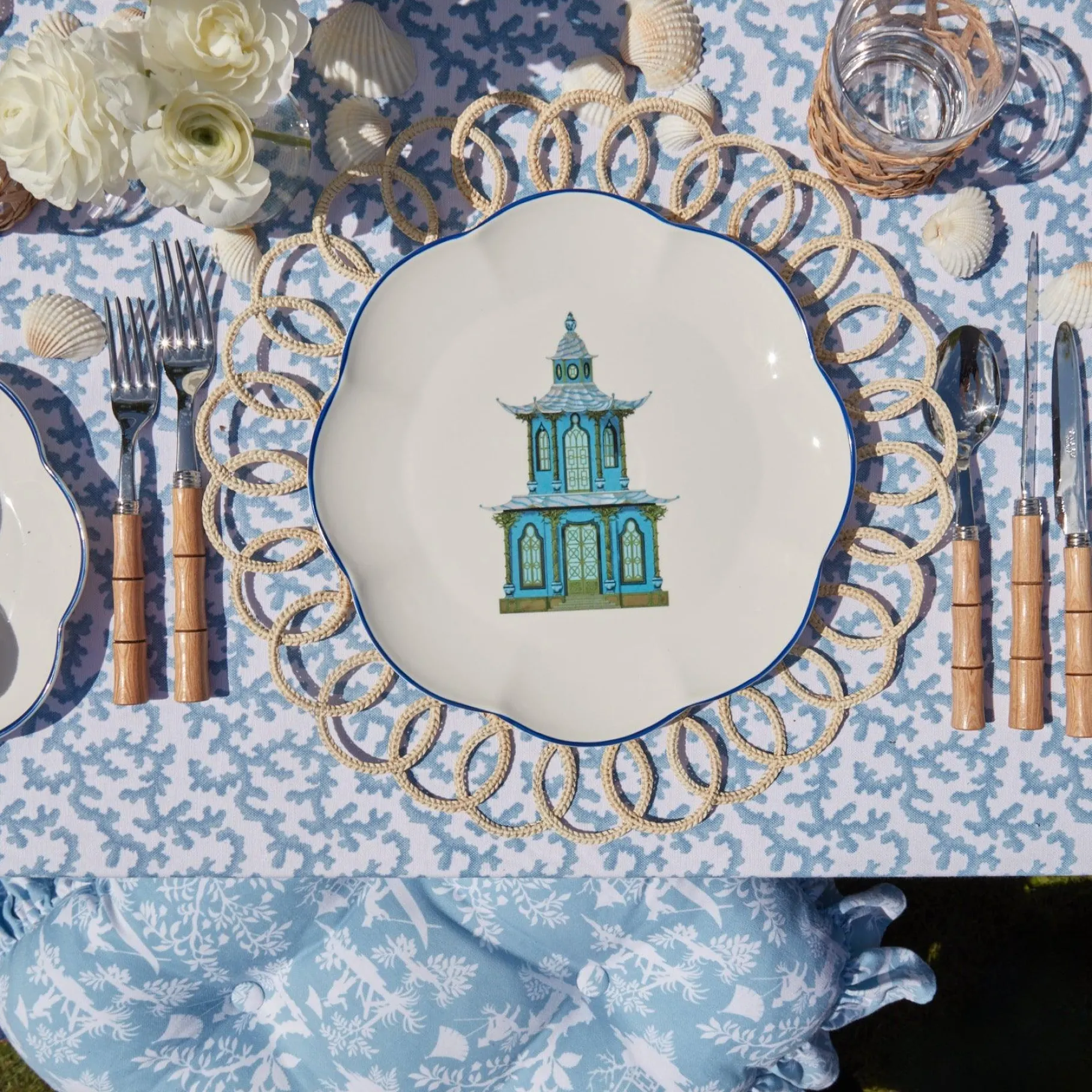 Mrs. Alice Crockery Sets|Scalloped Pagoda Dinner Plate (Set Of 4)