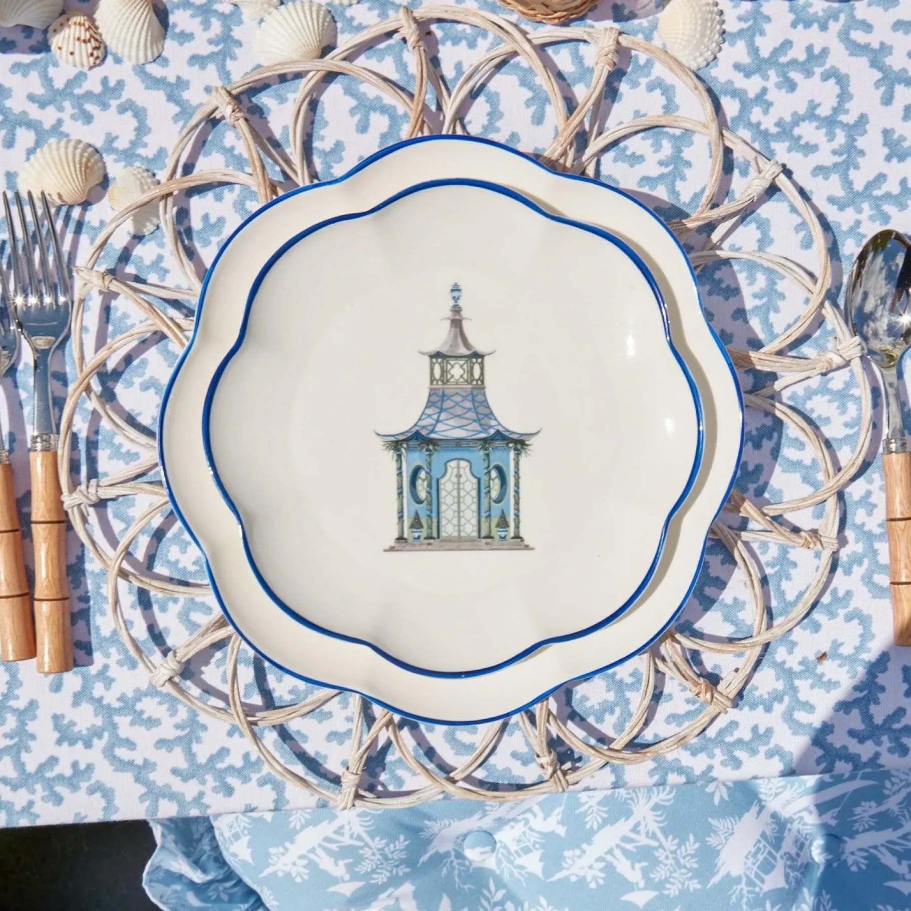 Mrs. Alice Starter Plates|Scalloped Pagoda Starter Plate (Set Of 4)