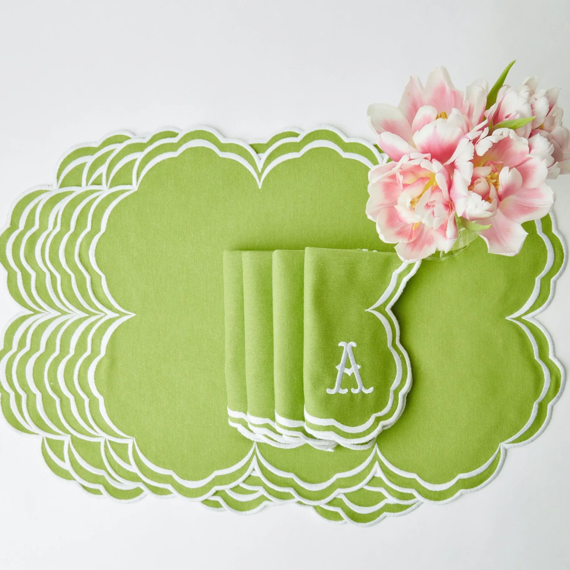 Mrs. Alice Placemats|Serena Apple Green Scalloped Placemats (Set Of 4)
