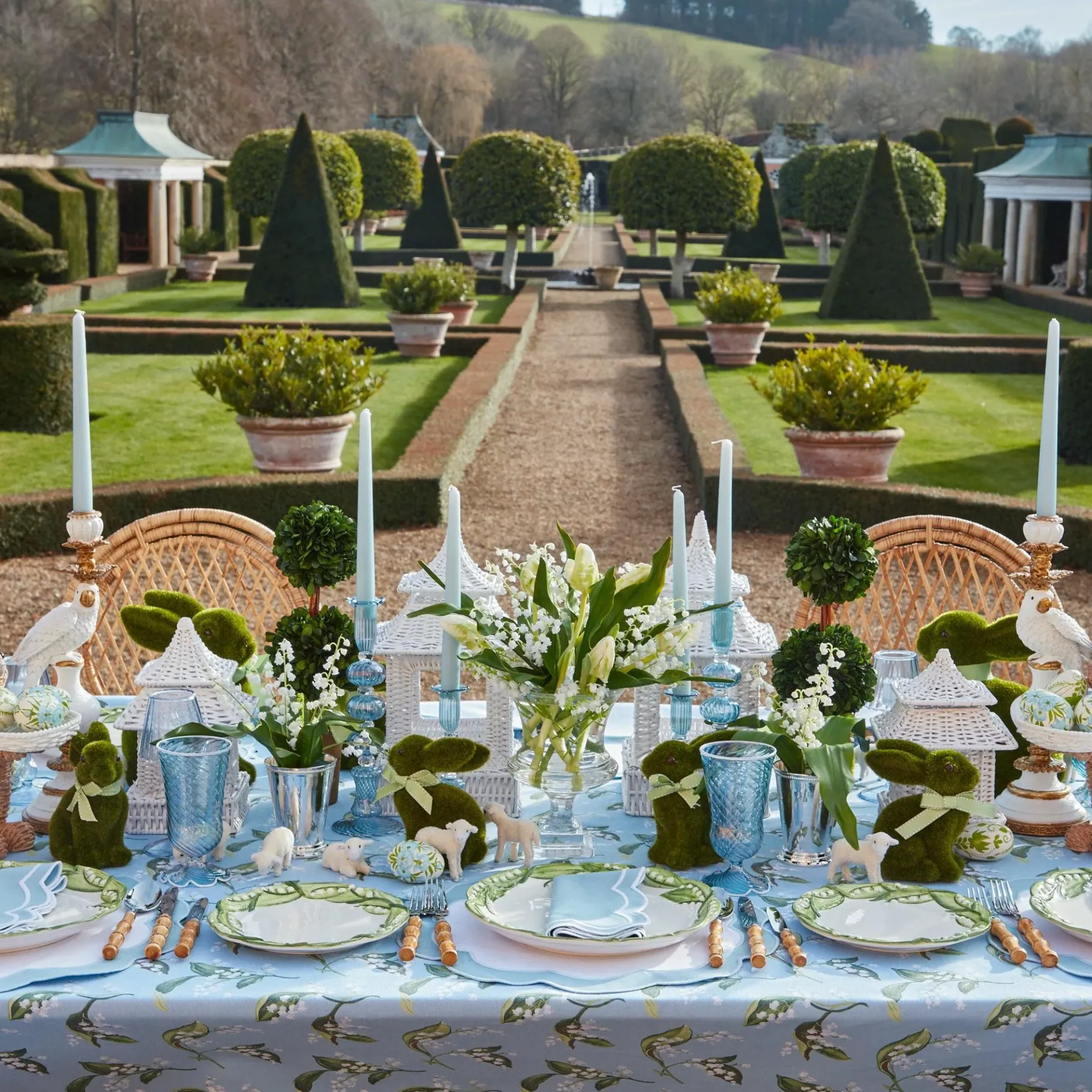 Mrs. Alice Napkins|Serena Applique Blue Napkins (Set Of 4)