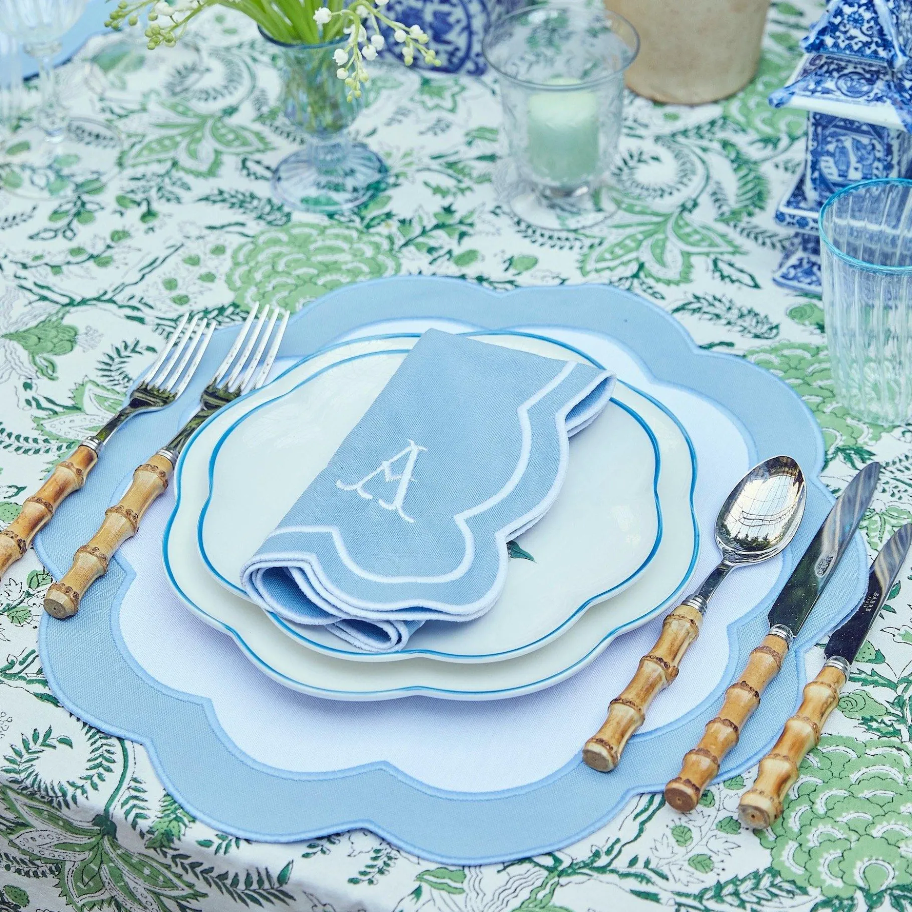 Mrs. Alice Napkins|Serena Applique Blue Napkins (Set Of 4)