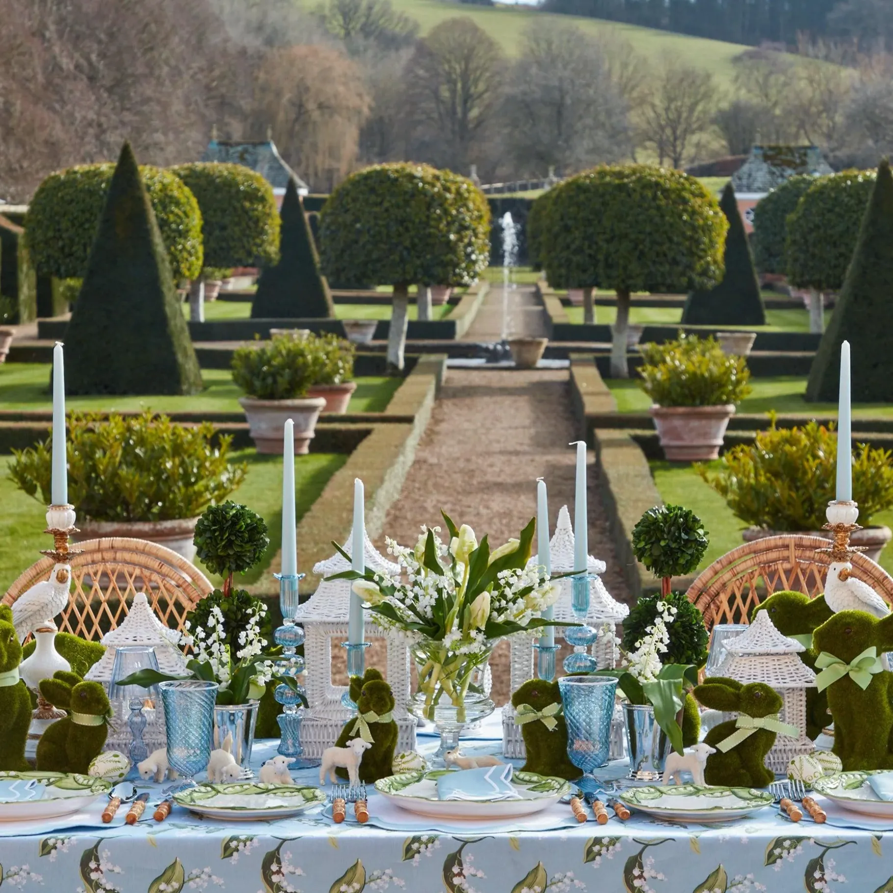 Mrs. Alice Placemats|Serena Applique Blue Placemats (Set Of 4)