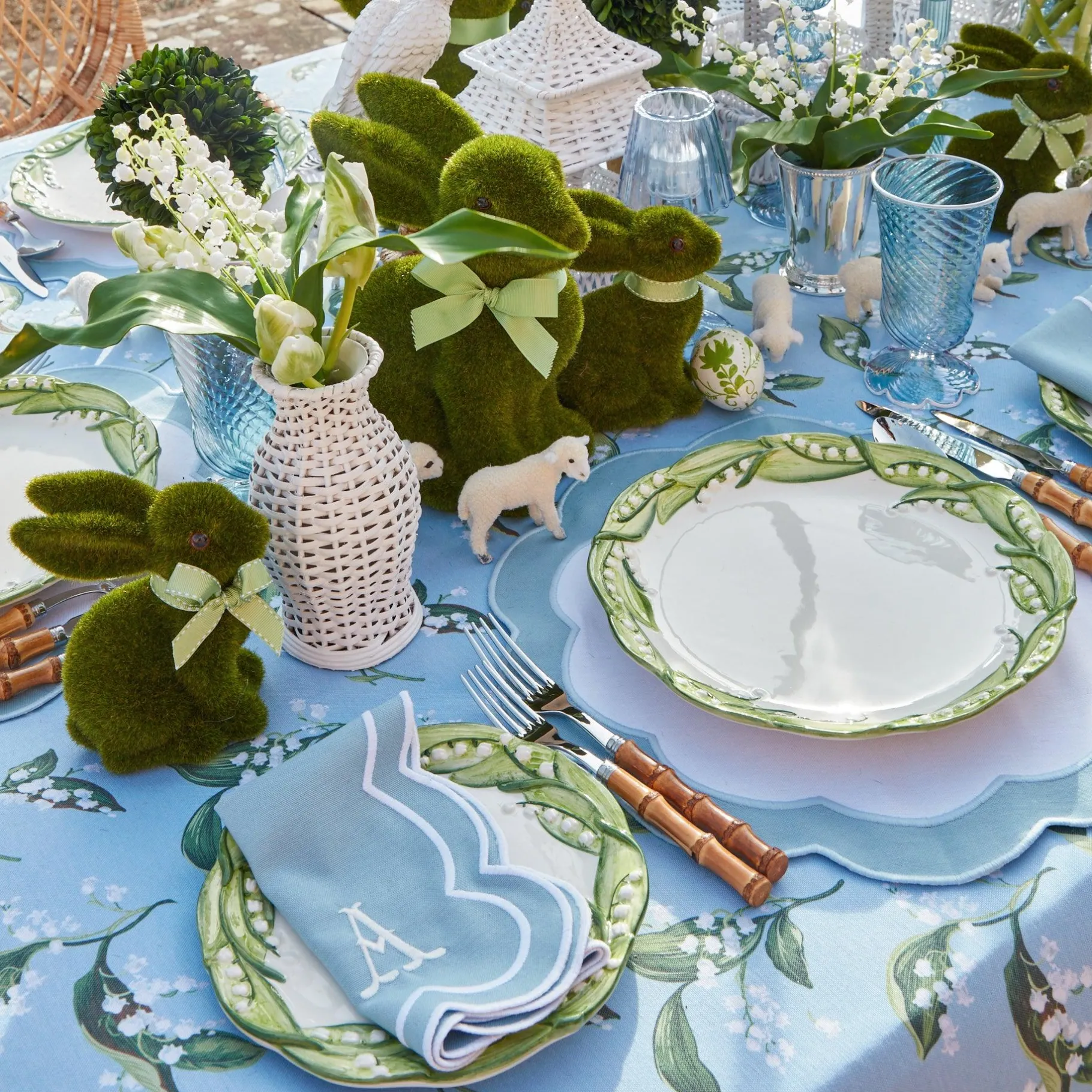 Mrs. Alice Placemats|Serena Applique Blue Placemats (Set Of 4)