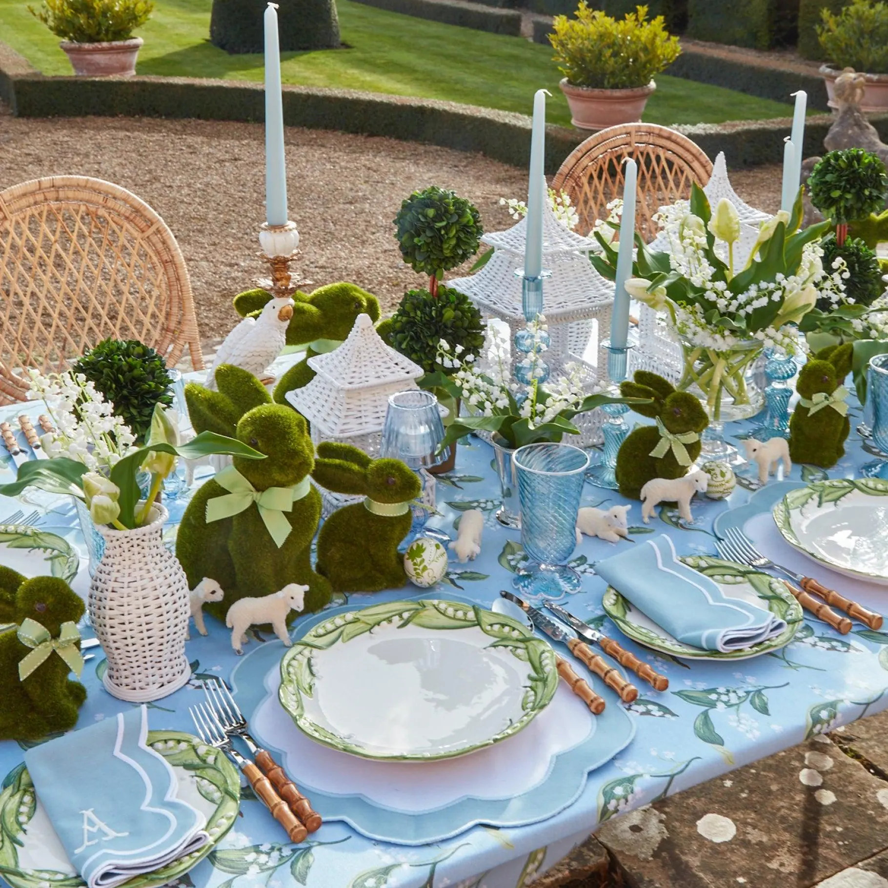 Mrs. Alice Placemats|Serena Applique Blue Placemats (Set Of 4)