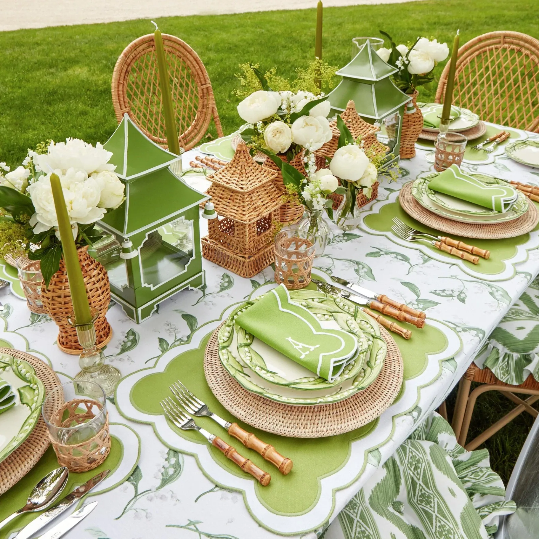 Mrs. Alice Table Linen Sets|Serena Applique Green Placemats & Napkins (Set Of 4)