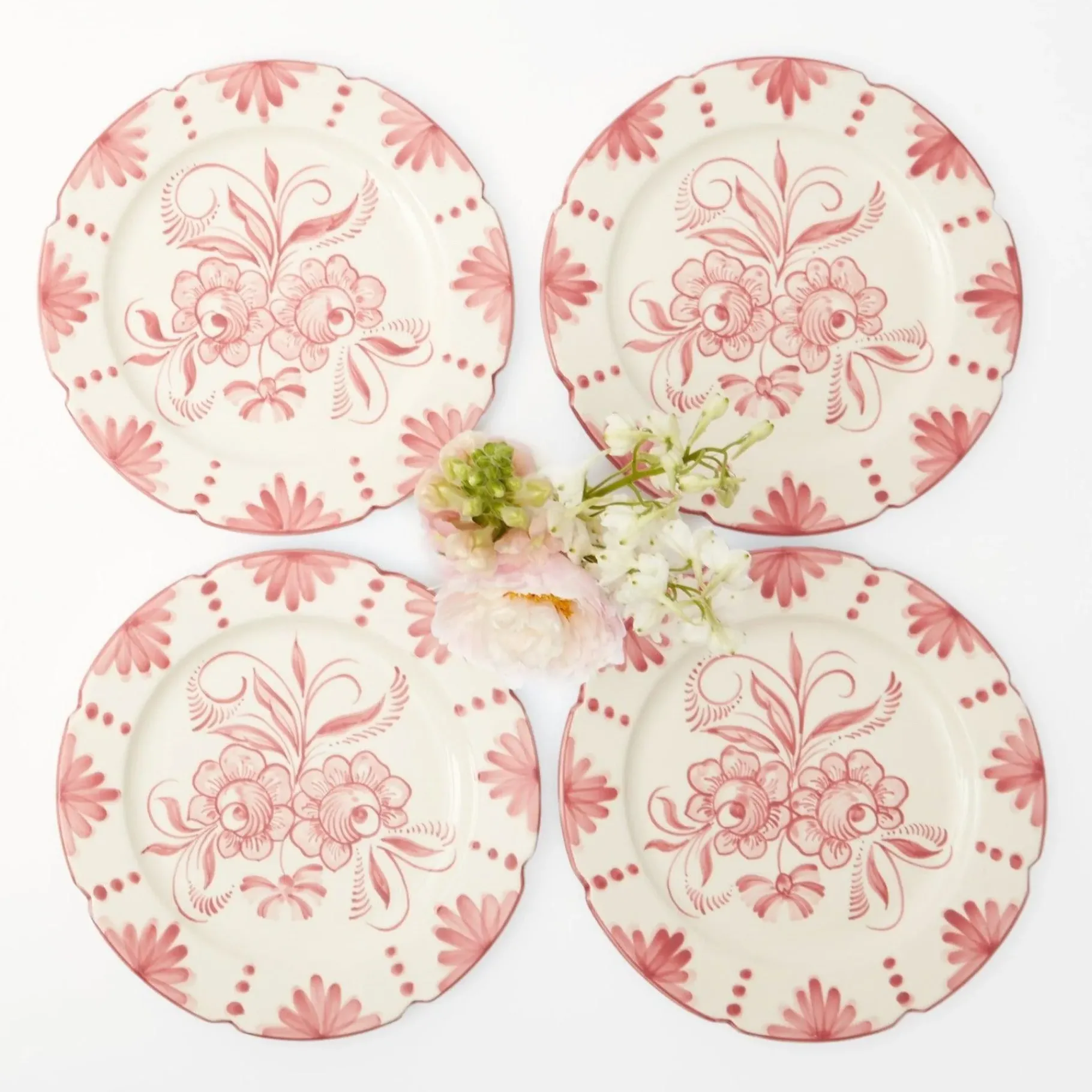 Mrs. Alice Dinner Plates|Seville Pink Gardenia Dinner Plate (Set Of 4)