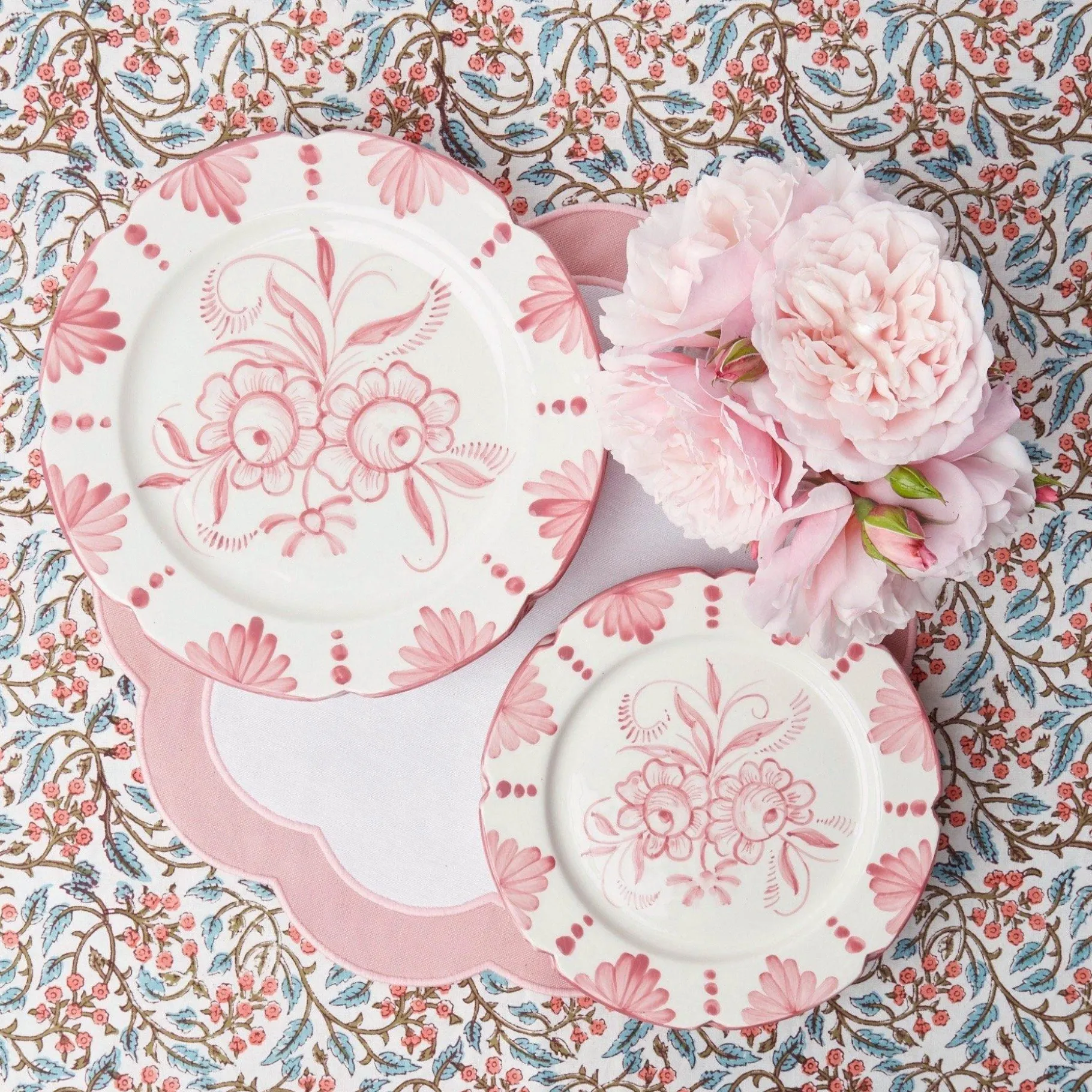Mrs. Alice Starter Plates|Seville Pink Gardenia Starter Plate (Set Of 4)