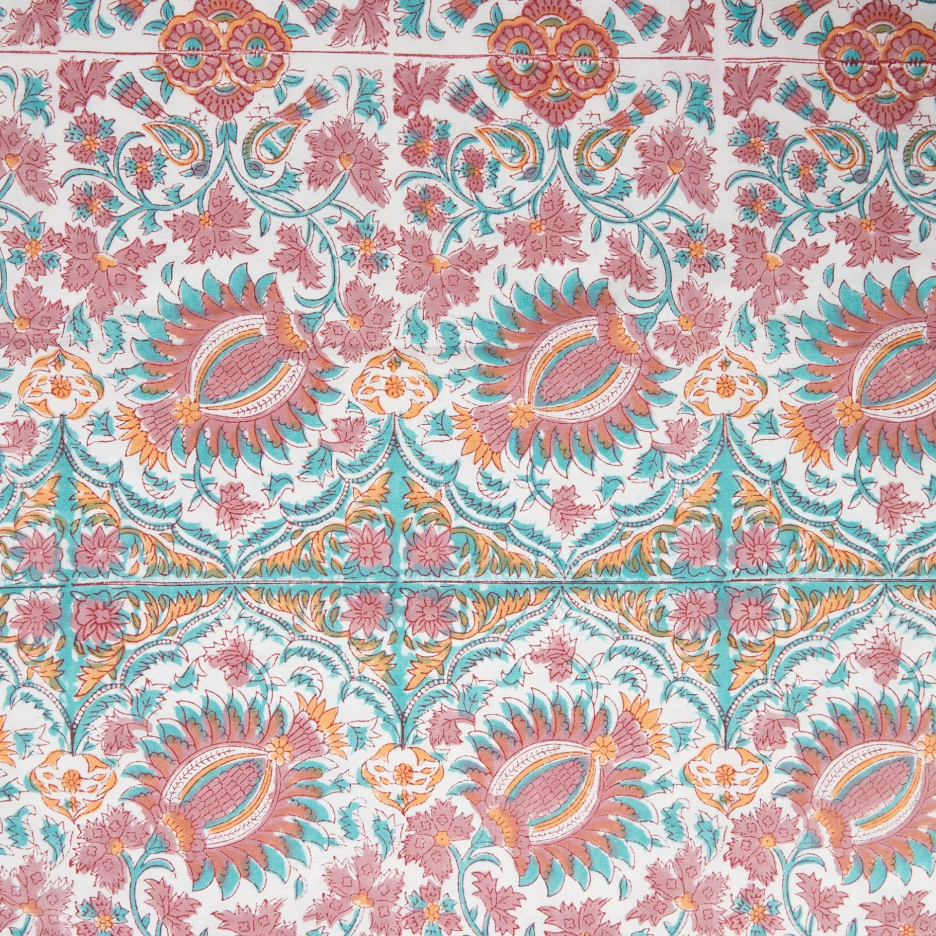 Mrs. Alice Tablecloths|Valentina Tablecloth