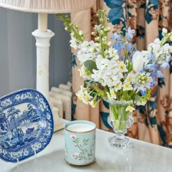 Mrs. Alice Candle Holders|Velvet Oak Scented Candle & Pot Set