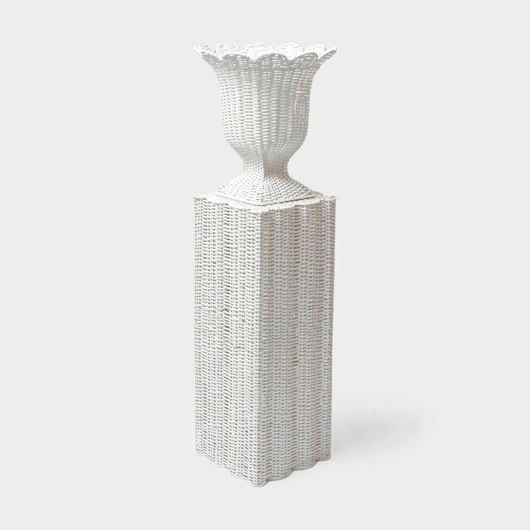 Mrs. Alice Rattan Furniture|White Liliana Scalloped Rattan Pedestal And Urn