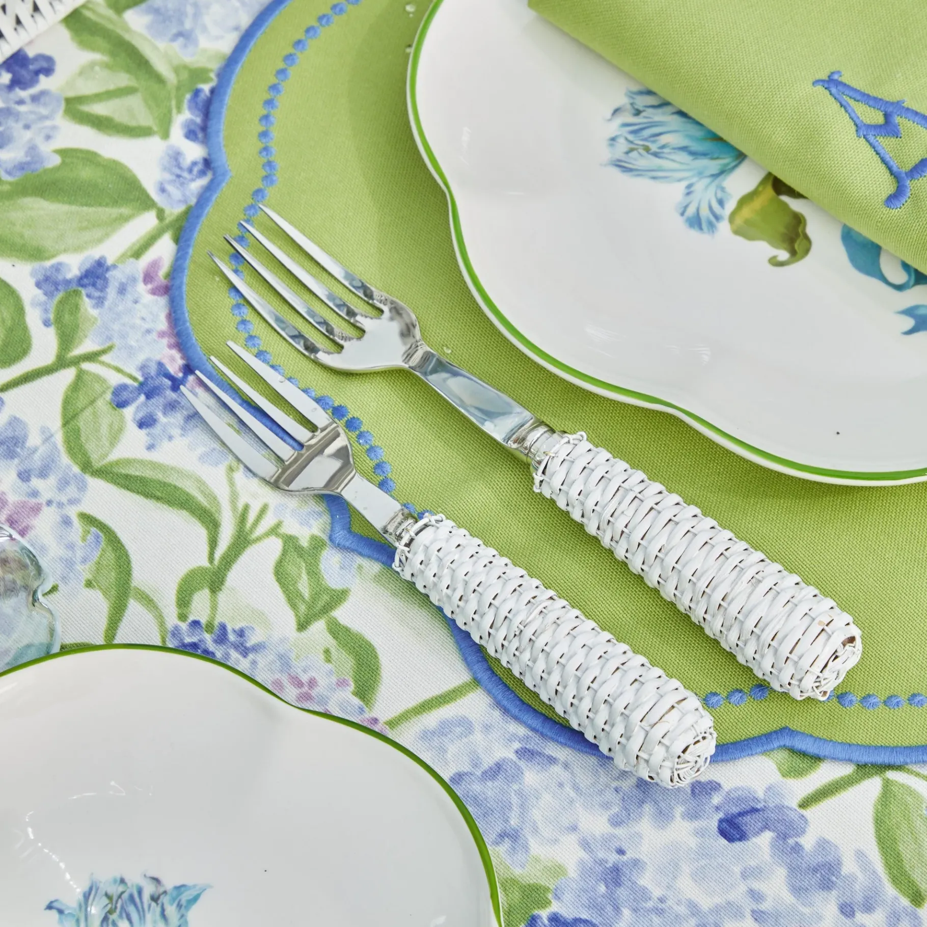 Mrs. Alice Cutlery Sets|White Rattan Cutlery (5 Piece)