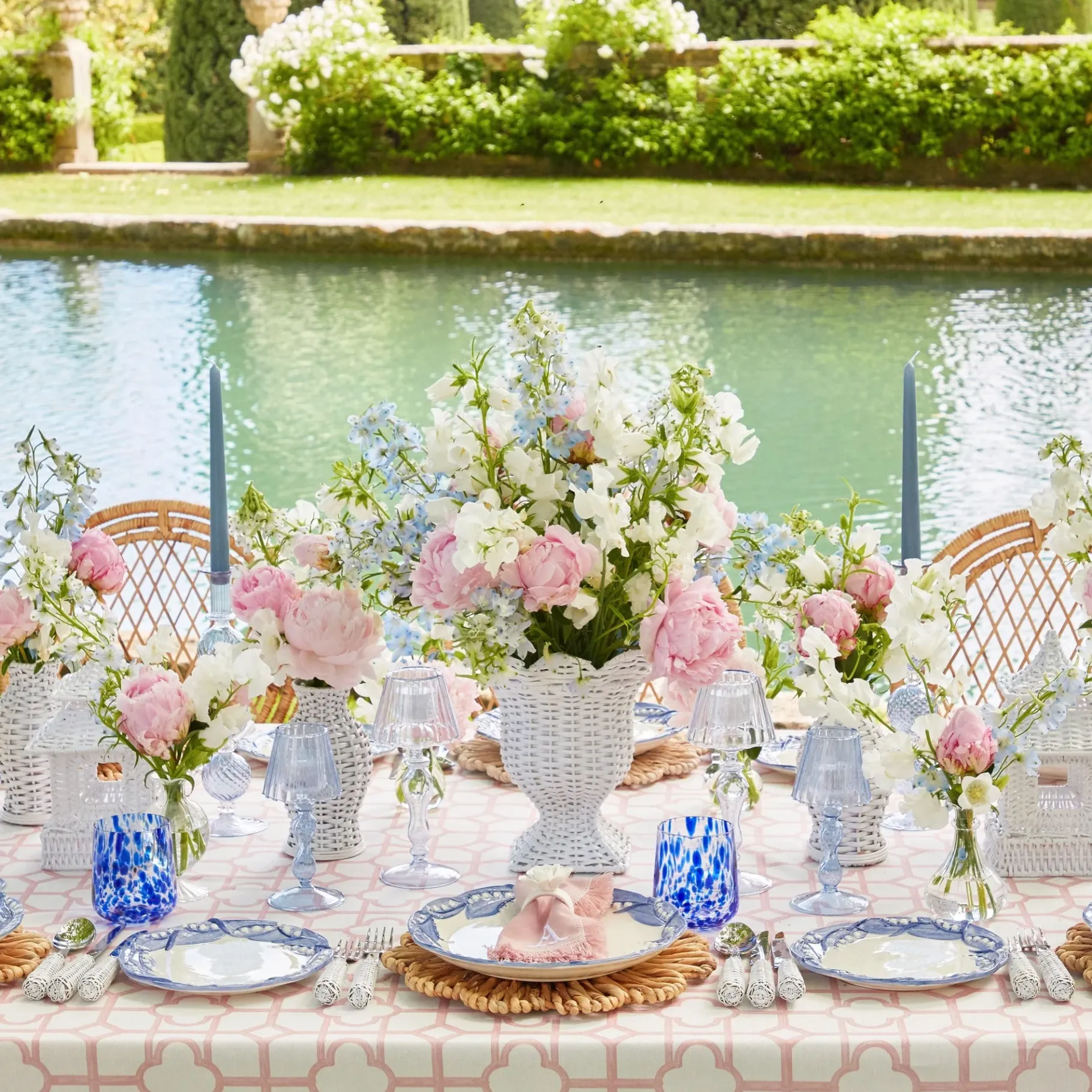 Mrs. Alice Rattan Tableware|White Rattan Vase (Set Of 3)